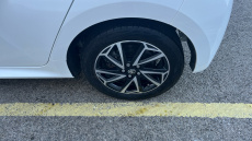 Toyota Yaris 1.5 Hybrid Design 5dr CVT Hybrid Hatchback